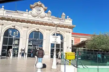 Chauffeur VTC gare de Toulon, Transfert toute distance